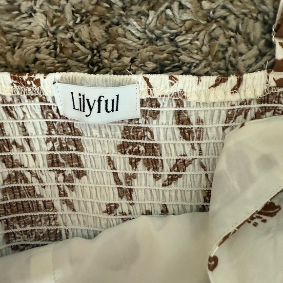 Chic Brown Floral Midi Dress - Picture 2 of 2